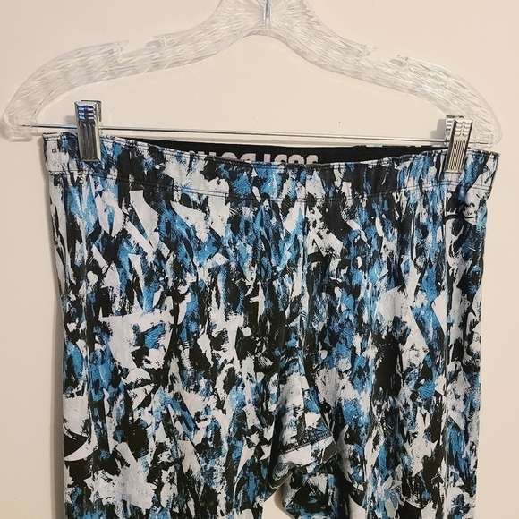 NIKE | Just Do It Leg-A-See Leggings Mishmash Allover Print (Size XL) - Picture 4 of 14